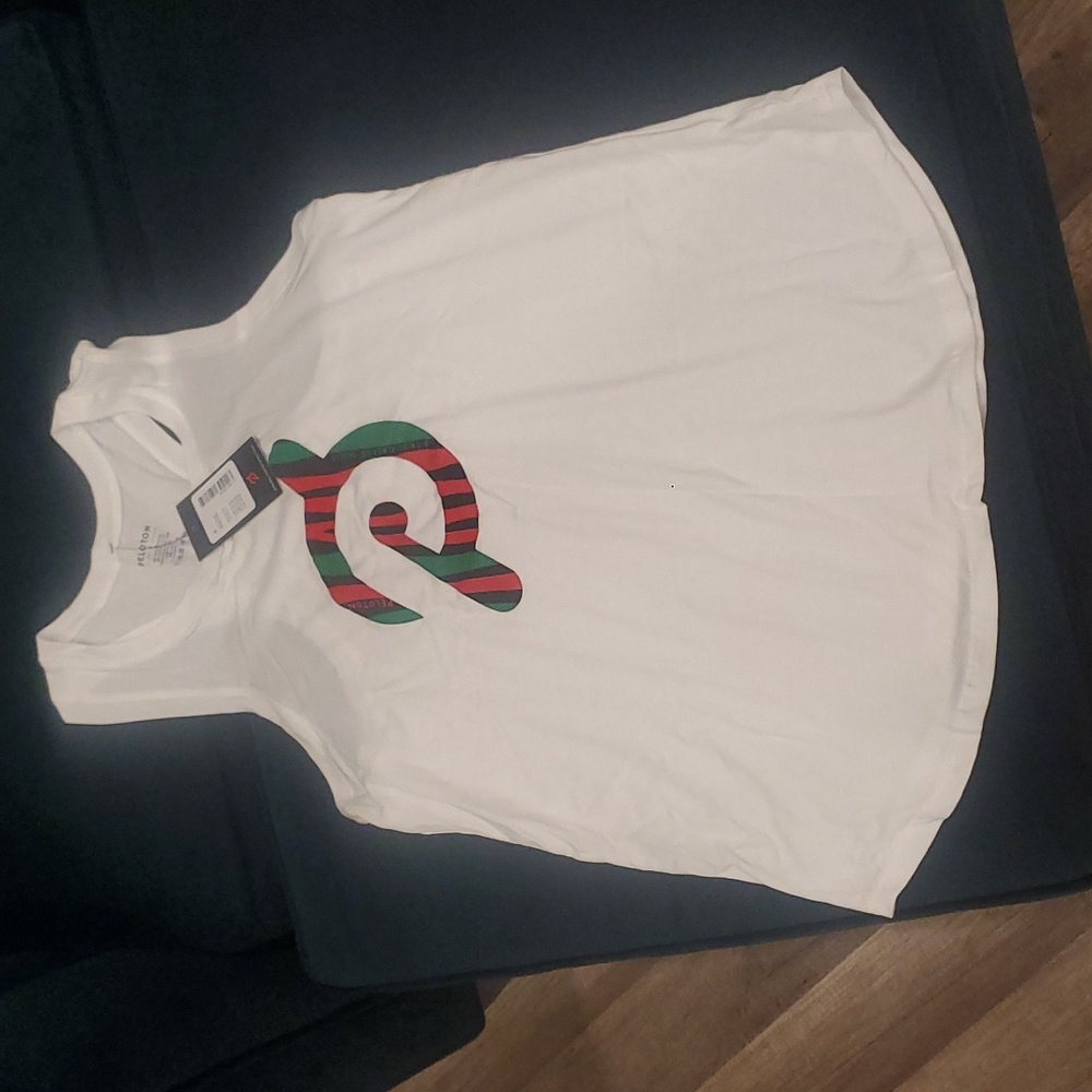 NWT Peloton tank